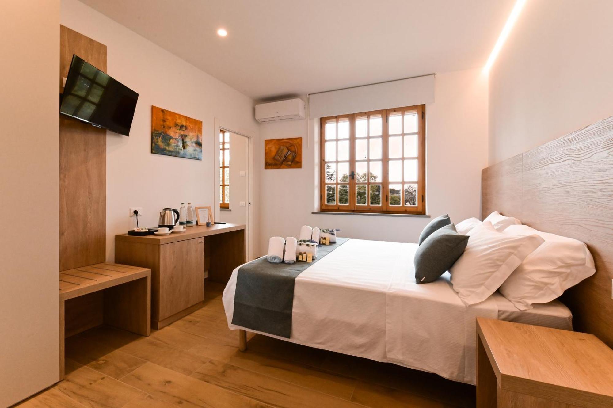Villa Lucilla - B&B Rooms And Pool Potenza Picena Buitenkant foto