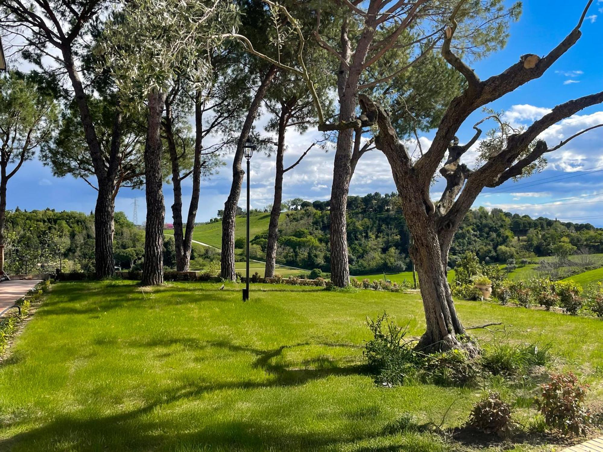Villa Lucilla - B&B Rooms And Pool Potenza Picena Buitenkant foto